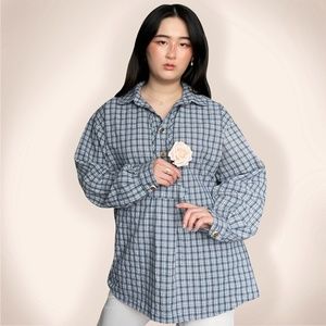 vtg navy + white + beige plaid button up shirt